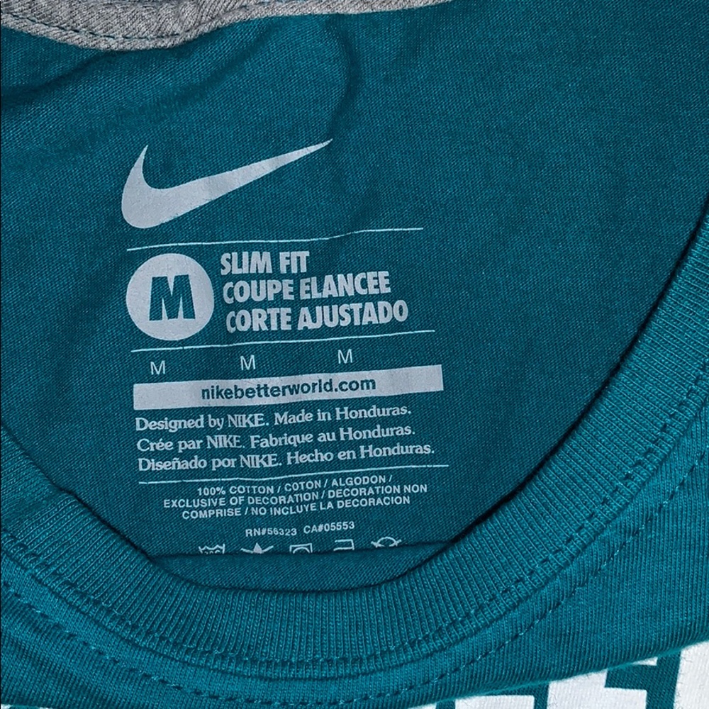 Nike Tee - Picture 3 of 4